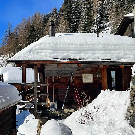 Denkmalgeschuetzter Spycher Total Renoviert