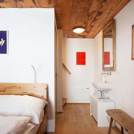 Denkmalgeschuetzter Spycher Total Renoviert