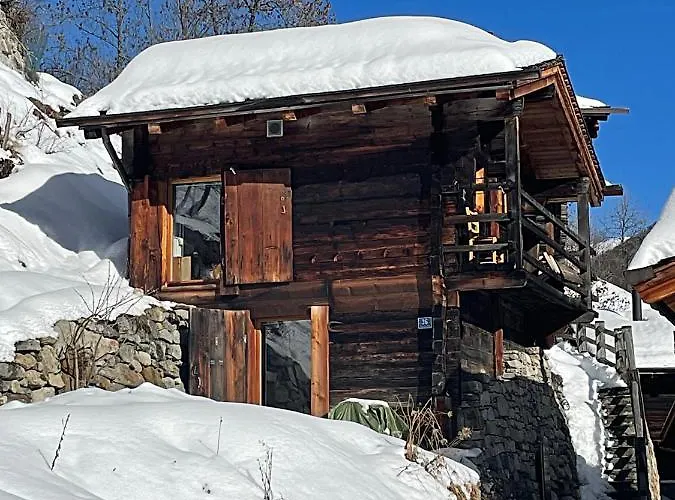 Denkmalgeschuetzter Spycher Total Renoviert *